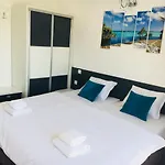 Komplex Aqua * Kyrdżali