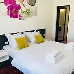 Komplex Aqua * Kyrdżali