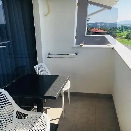 Aqua Resort *
