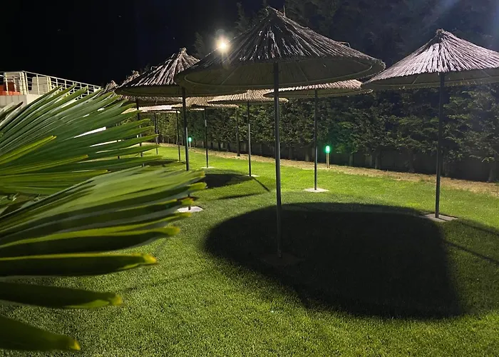 Üdülőközpont Komplex Aqua Kardzsali