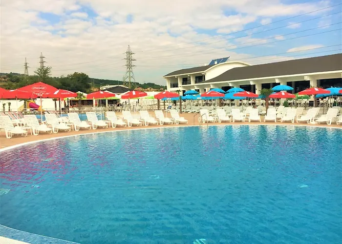 Komplex Aqua * Kardzsali